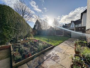 Photo 28- click for photo gallery